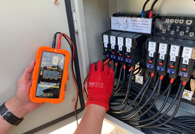 モジュール、パワーコンディショナー、 周辺機器の点検